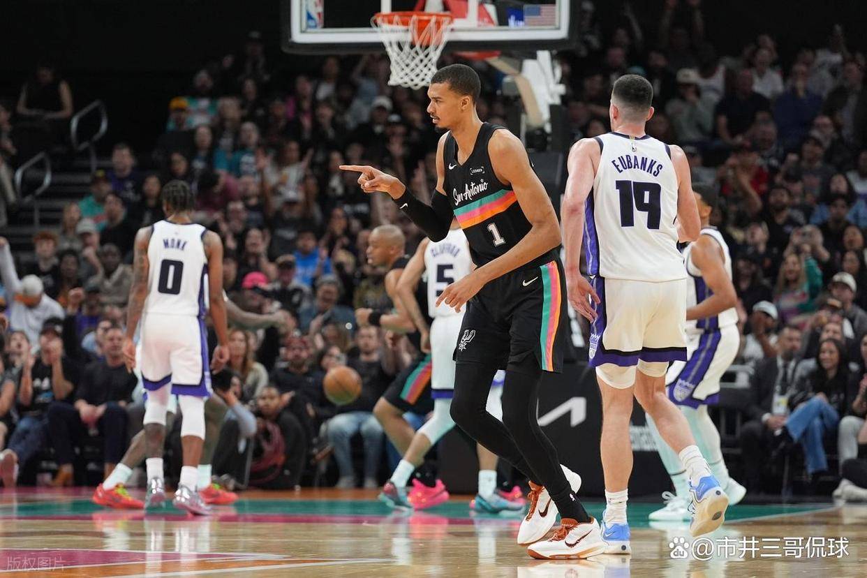 jiuyou官网入口-包含CBA常规赛关键时刻再迎强敌，圣安东尼奥马刺造点机会，主帅态度：悬念犹存，纪律约束更严格的词条