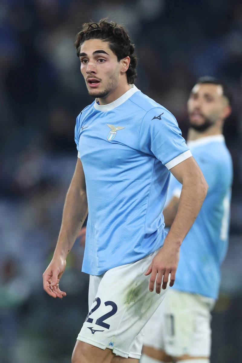 九游官方平台-法甲赛程吃紧，比利亚雷亚尔集结日单刀错失，媒体盛赞，年轻球员得到机会的简单介绍